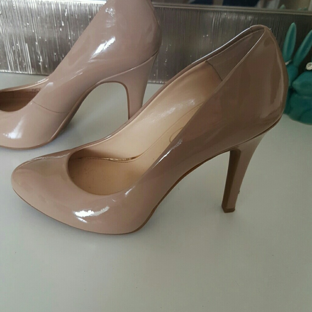 Jessica Simpson heels - Picture 2 of 6