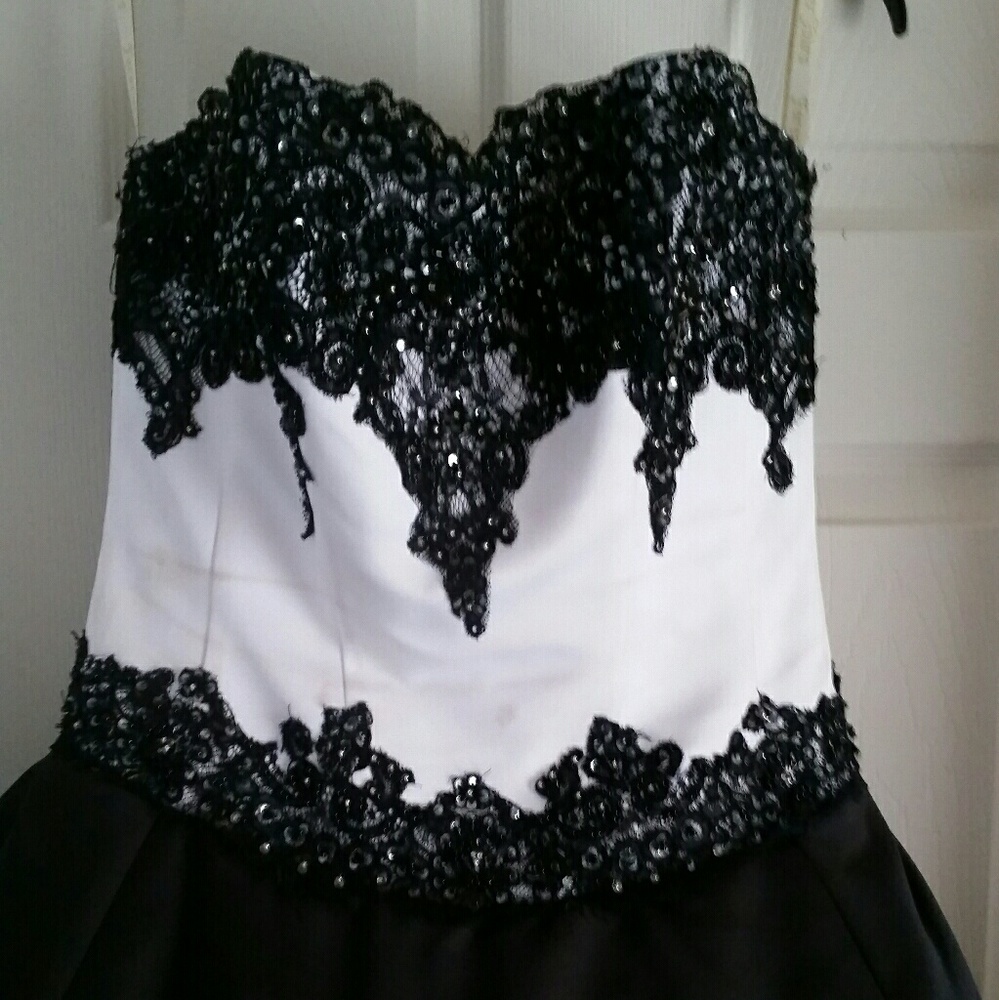 Handbeaded black and white prom dress