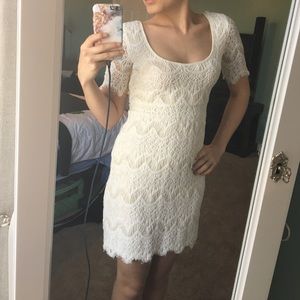 Scoop neck white lace dress