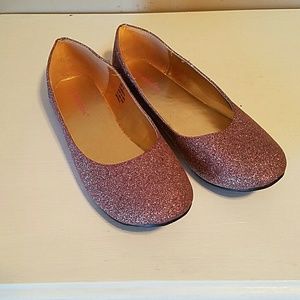 Pink sparkle flats