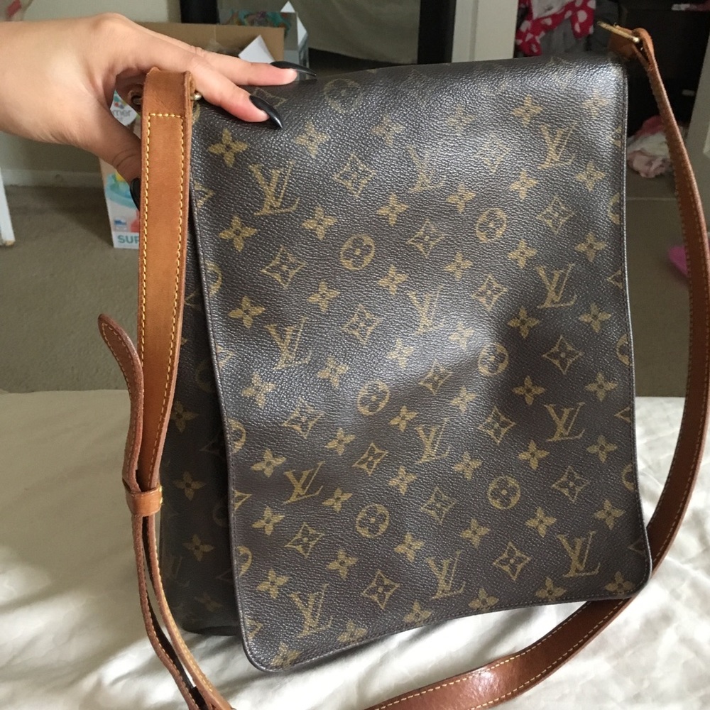 Monogram Musette Salsa long strap Louis Vuitton