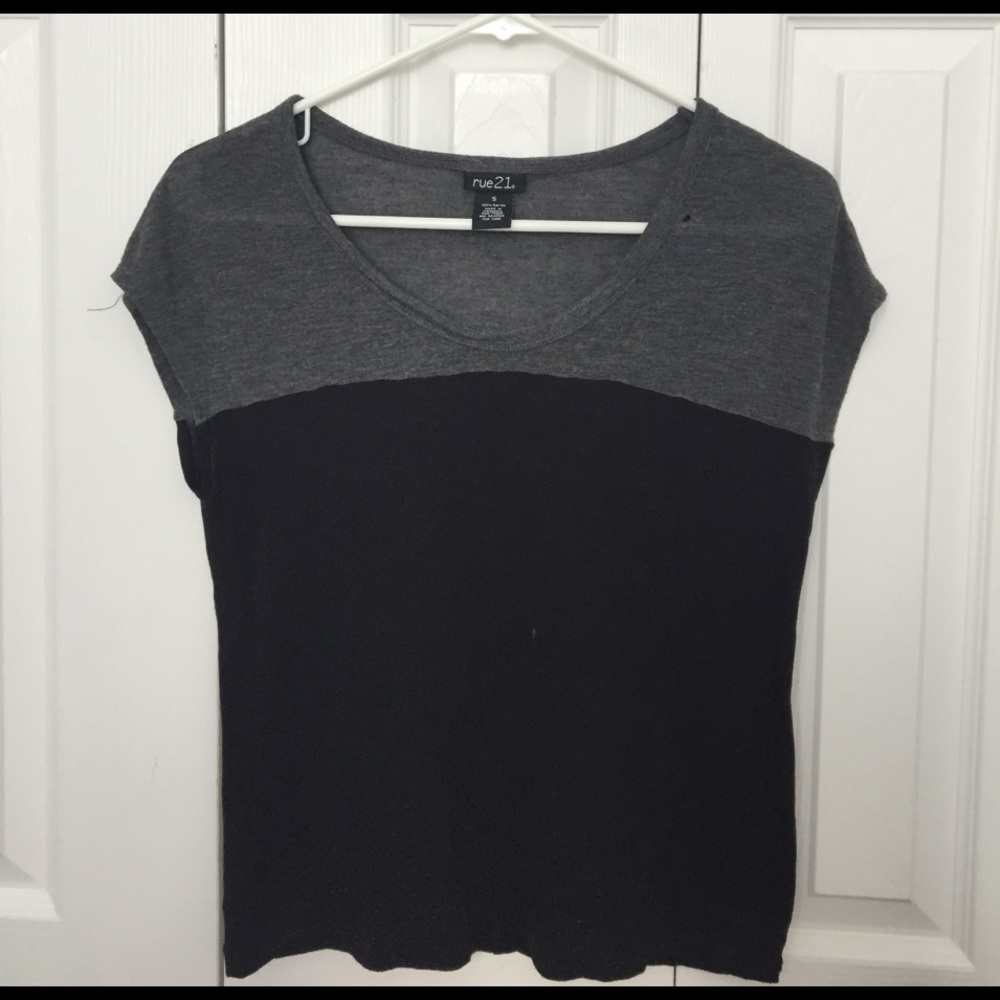 Gray and Black Tee Shirt