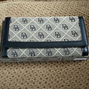 Dooney and Bourke Wallet