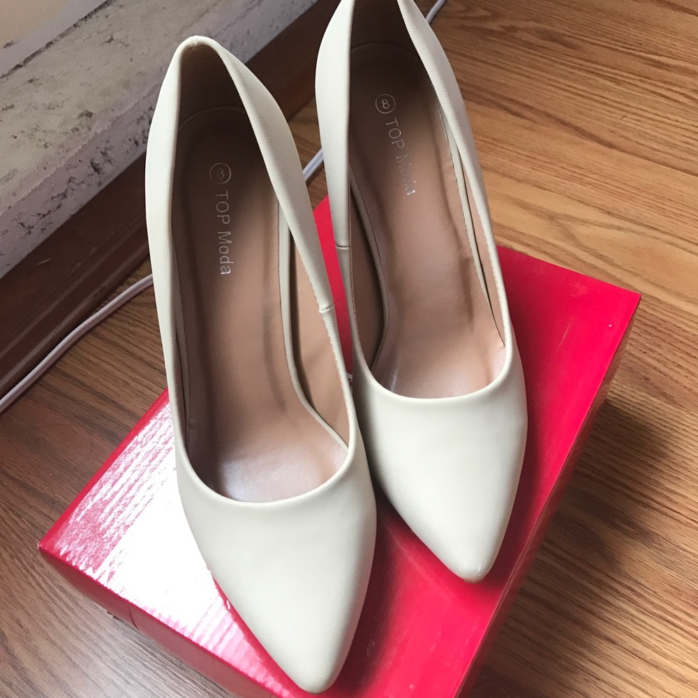 Top Moda Heels - Picture 2 of 4