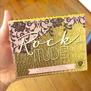Benefit rock-itude box kit
