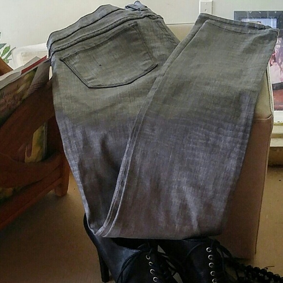 Anthropologie ( GREAT FOR THE HOLIDAYS) - Picture 2 of 5