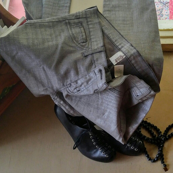 Anthropologie ( GREAT FOR THE HOLIDAYS) - Picture 4 of 5