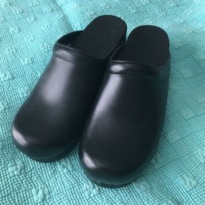 Brand New Black Dansko Clogs