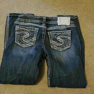 Silver Twisted Capri