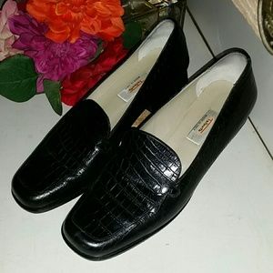 Talbots Black Leather  Loafers