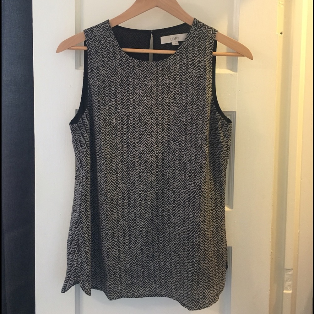 Sleeveless blouse