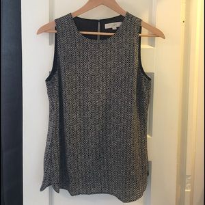 Sleeveless blouse