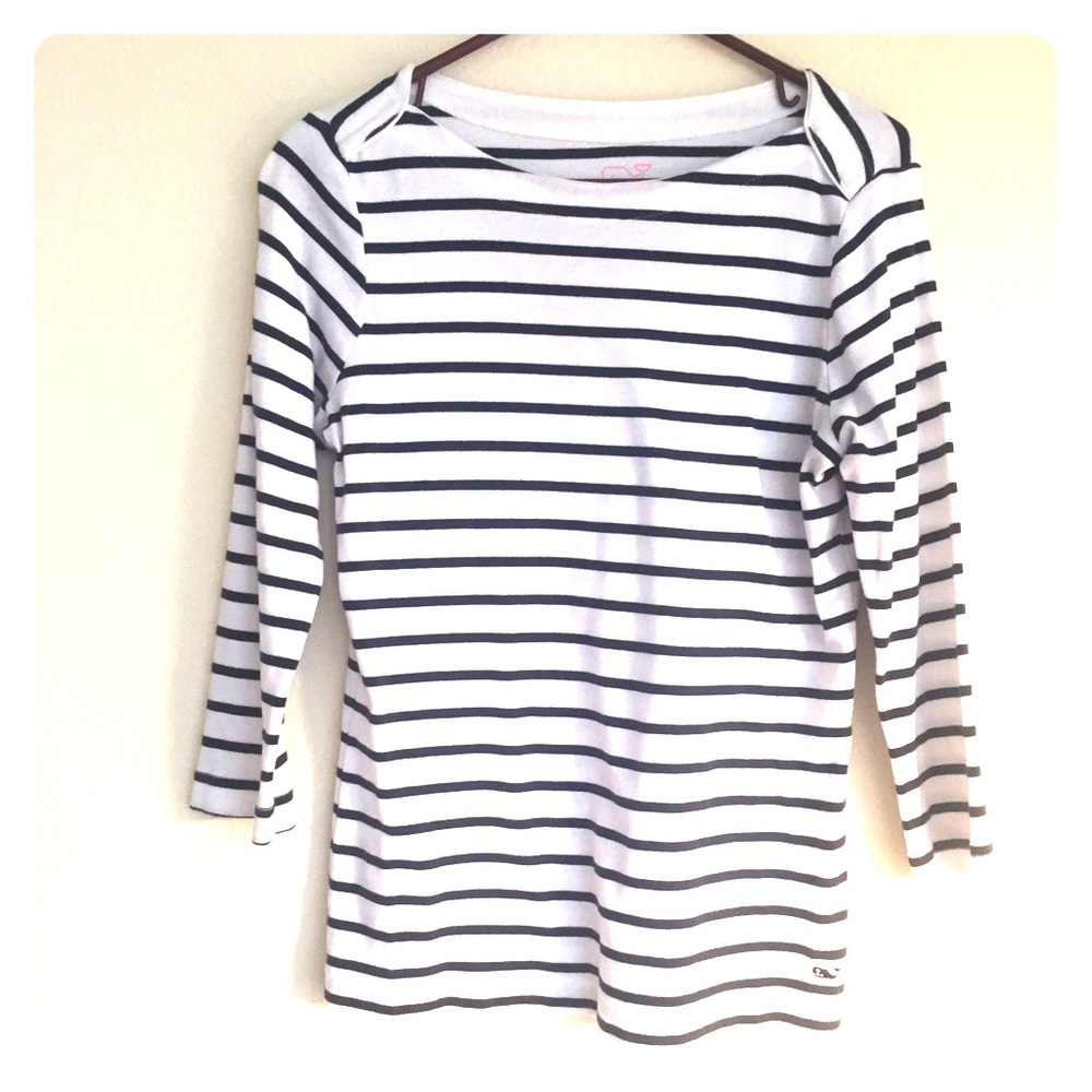 Vineyard Vines 3/4 sleeve sweater!