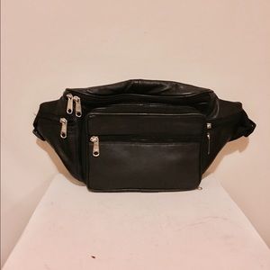 [ vegan leather fanny pack ]