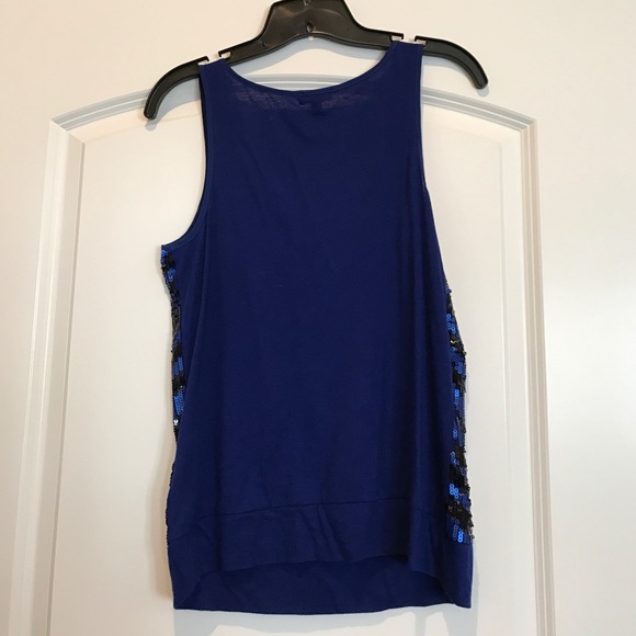 Express Tops - Beautiful EXPRESS tank top with sequins Express Tops - Beautiful EXPRESS tank top with sequins