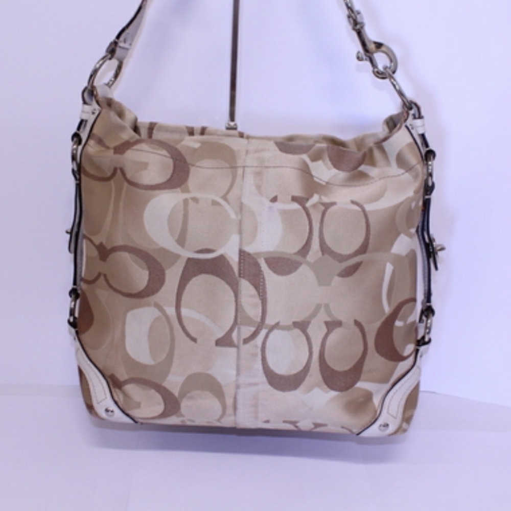 COACH PURSE(AUTHENTIC)