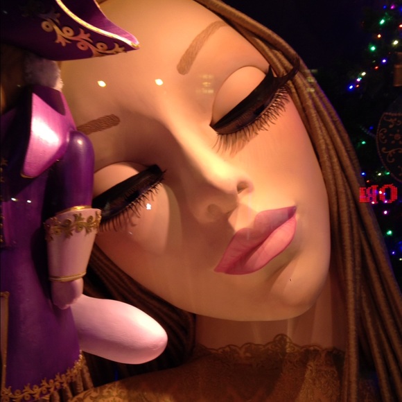 Meet your Posher, Silvia - Picture 1 of 1