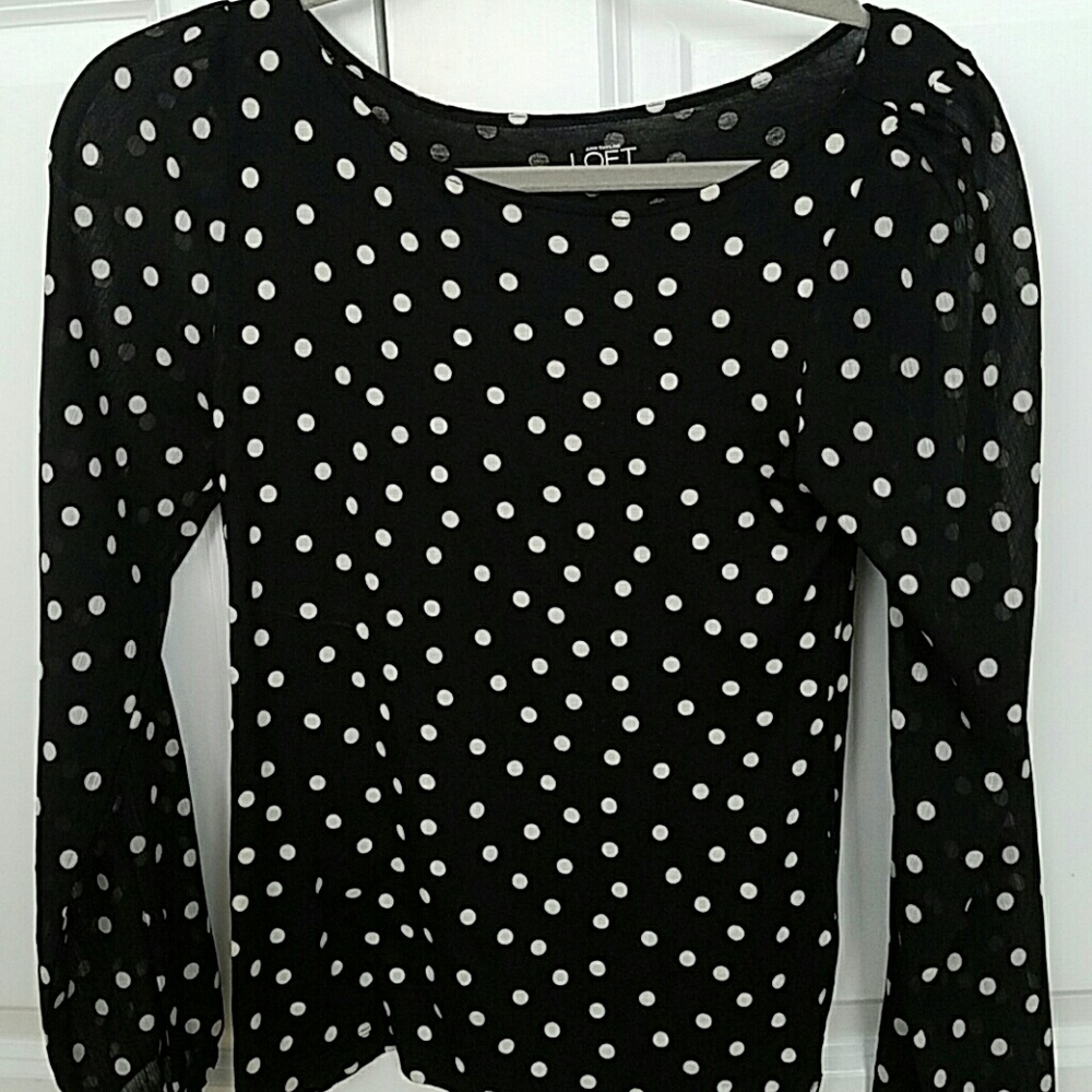 black polka dot long sleeve blouse