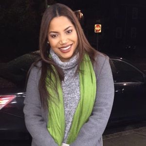 Meet your Posher. Ams