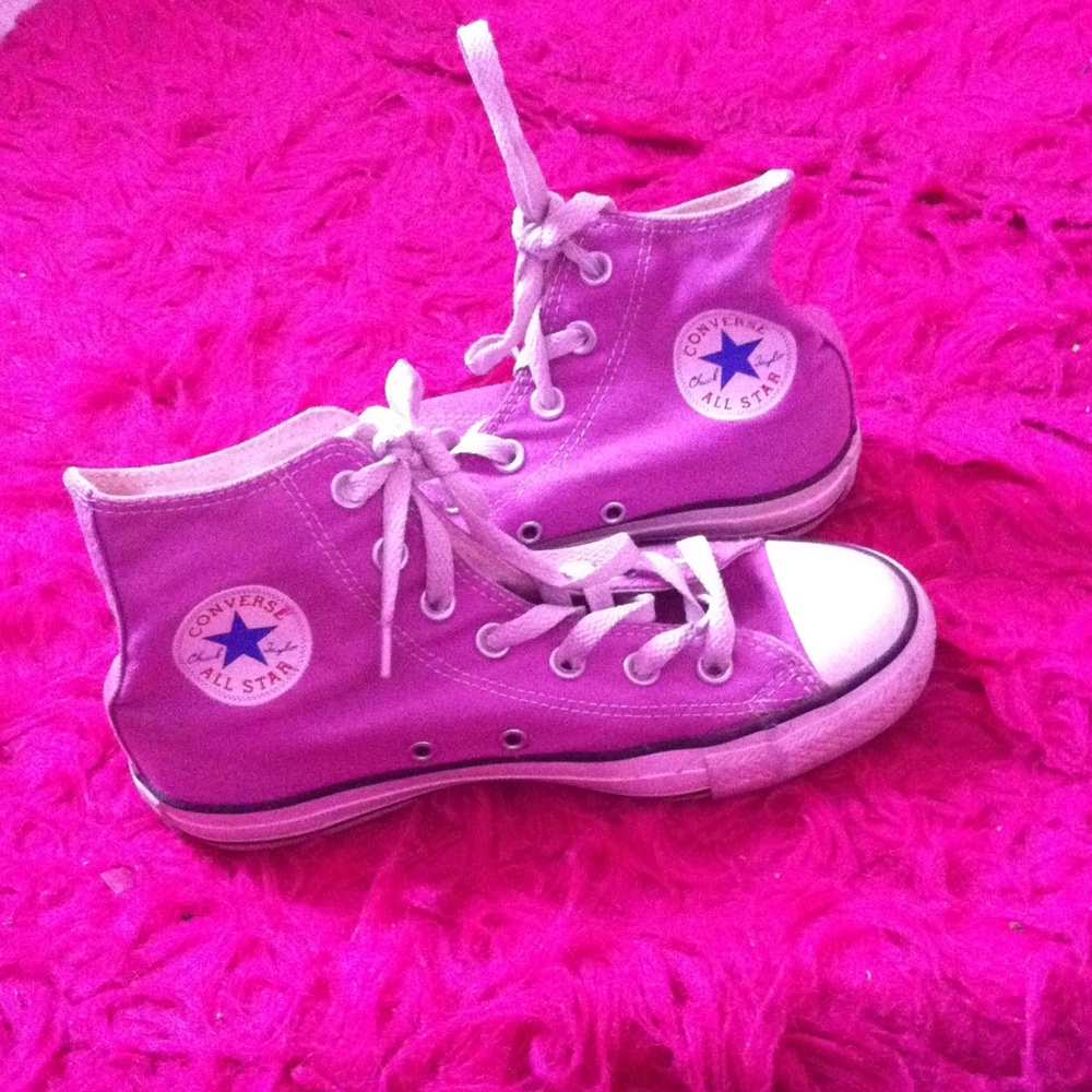 Magenta Converse Chuck Taylor