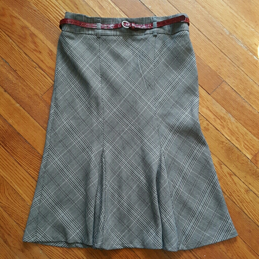 Plaid knee length pencil skirt