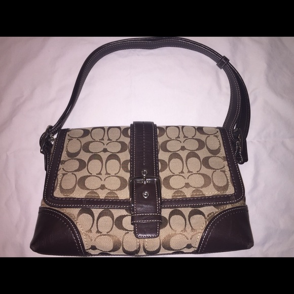 Coach purse - Picture 2 of 6