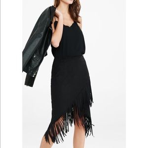 Express fringe skirt
