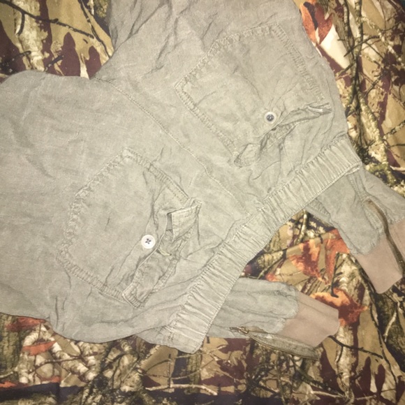 Jogger - Picture 4 of 4