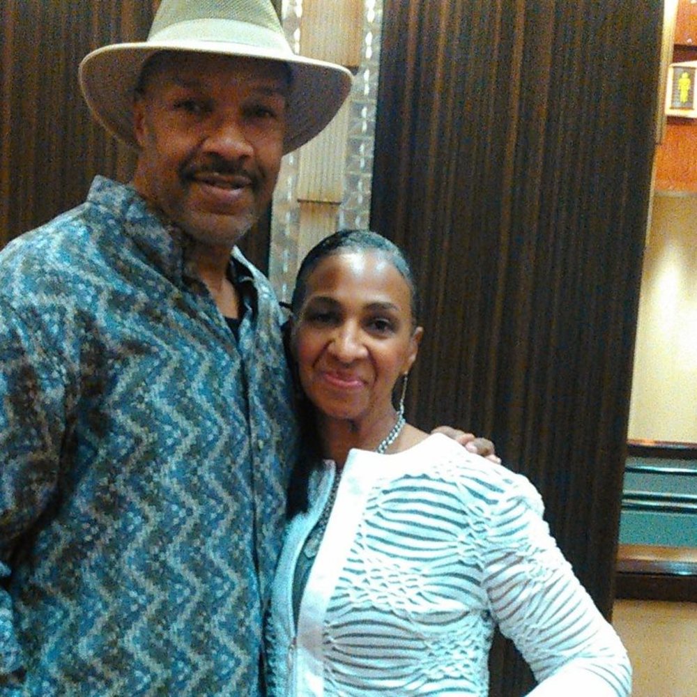 Meet your Posher, Gloria