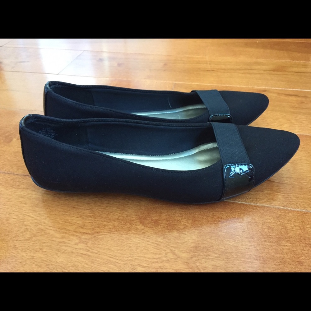 Classy Authentic Anne Klein Flats