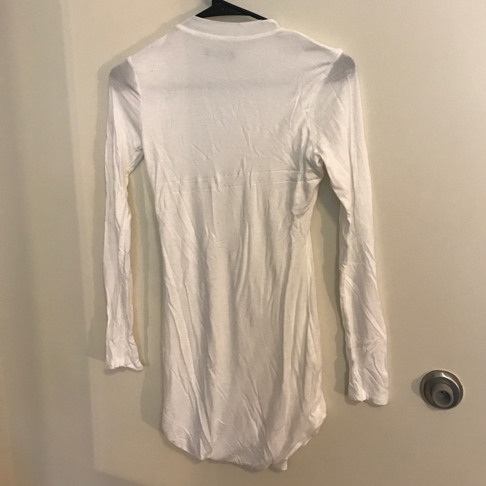 Long sleeve turtleneck shirt hem dress - Picture 2 of 4