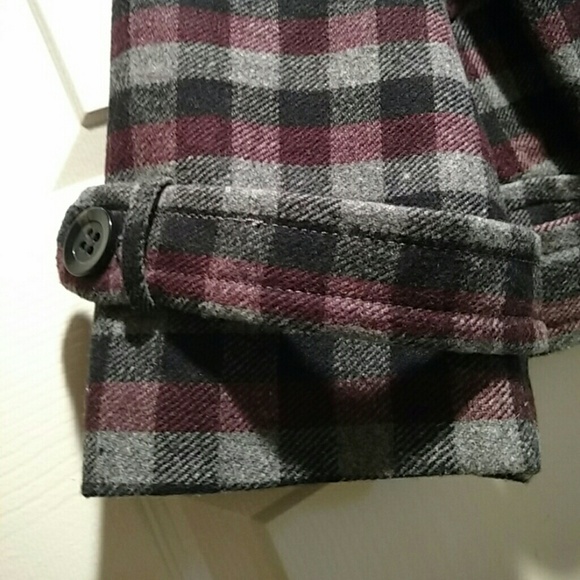 Jacket - Picture 2 of 4