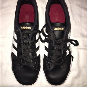 Adidas Neo Shoes Women's size 10/ Men's Size 8.5