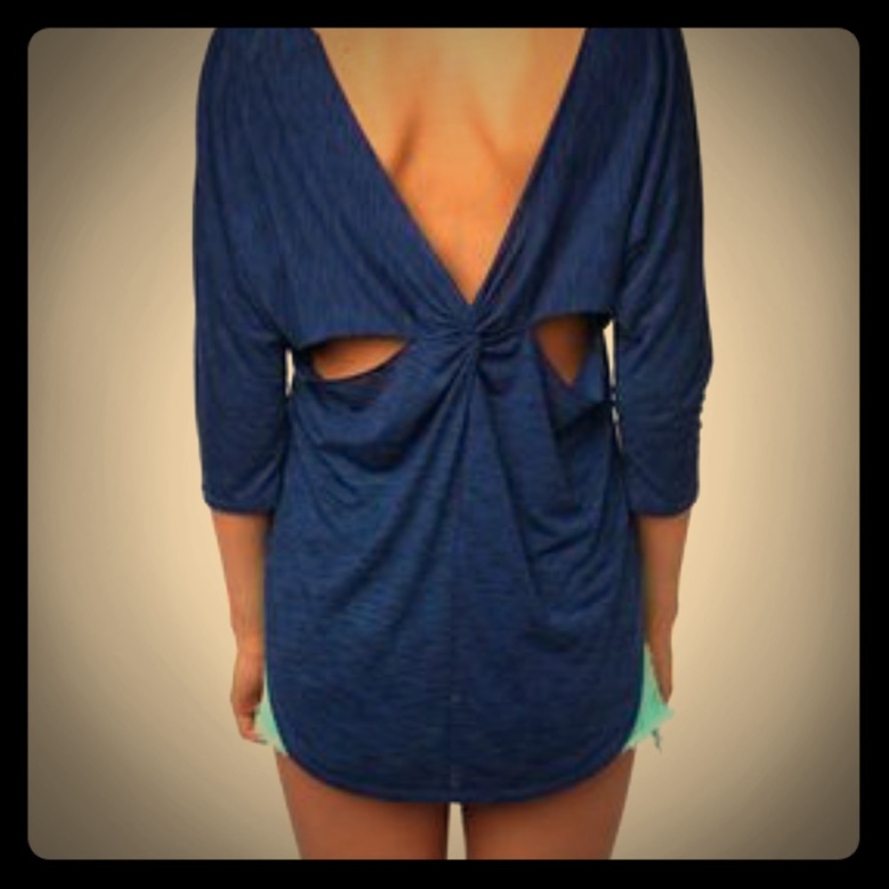 Silence + Noise Space-Dye Twist-Back Top