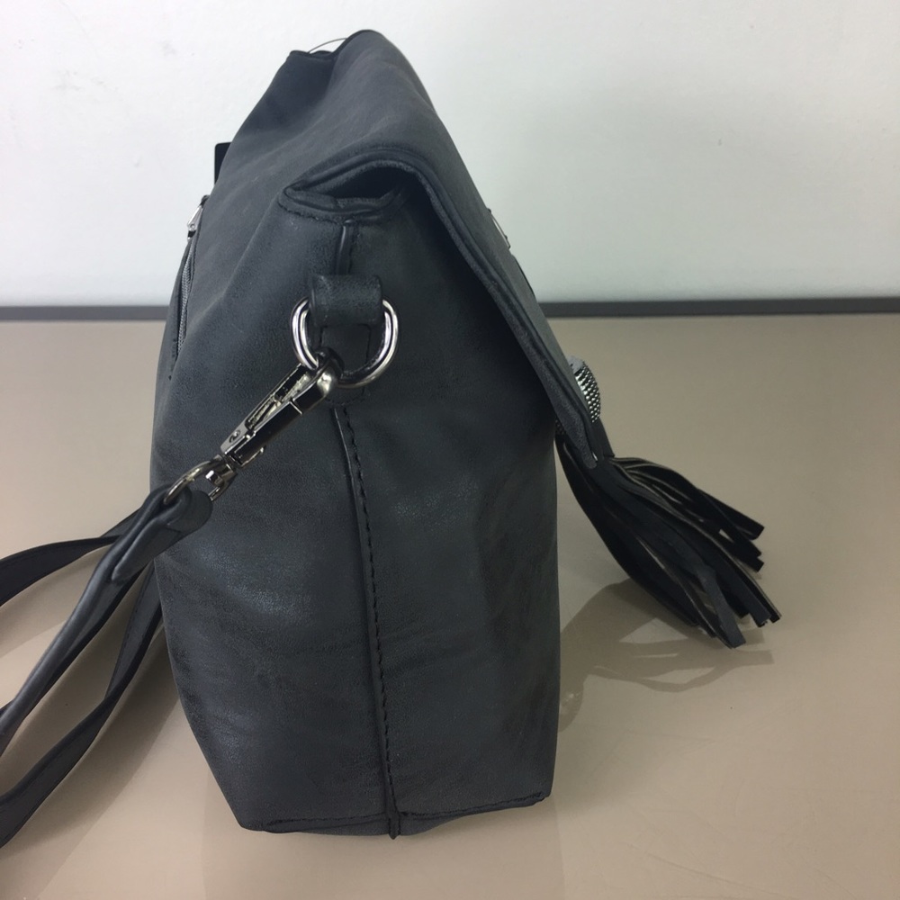 LAST ONE BCBG Paris cross body bag last one - Picture 3 of 8