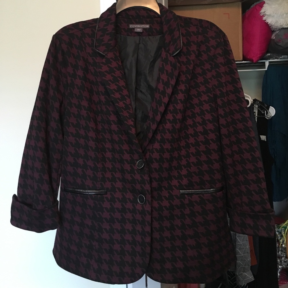 Adorable suit jacket!