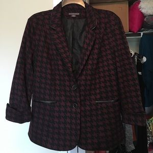 Adorable suit jacket!