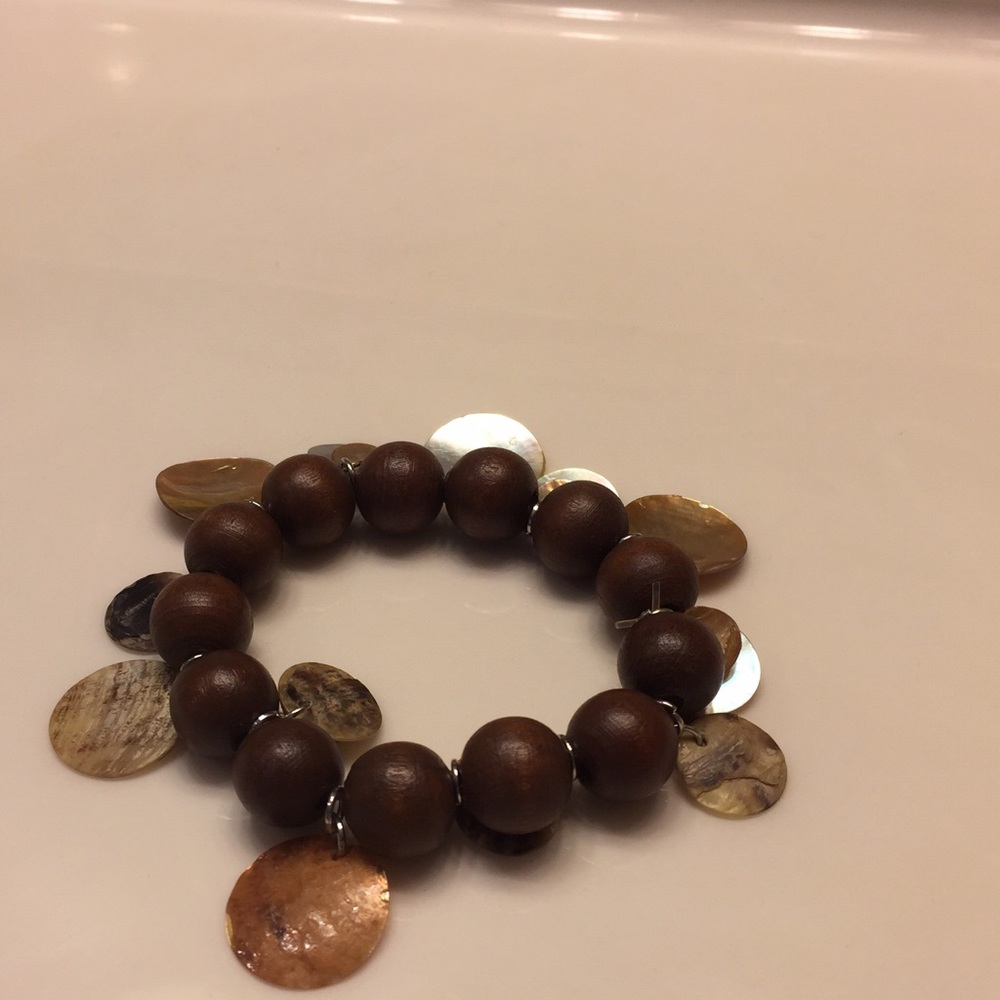 Brown beaded bracelet