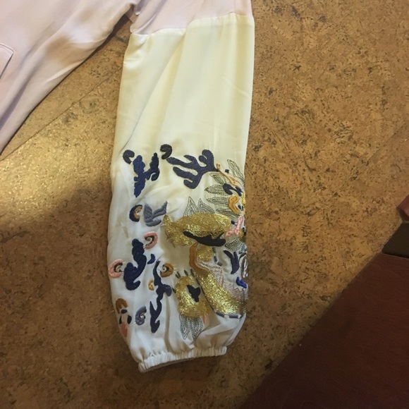 Pale Pink Blouse with embroidered bell sleeves - Picture 2 of 4