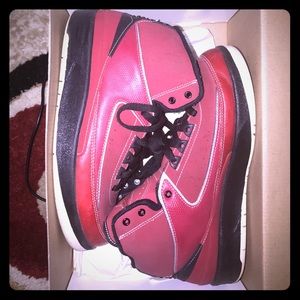 Jordan Retro 2 size 7