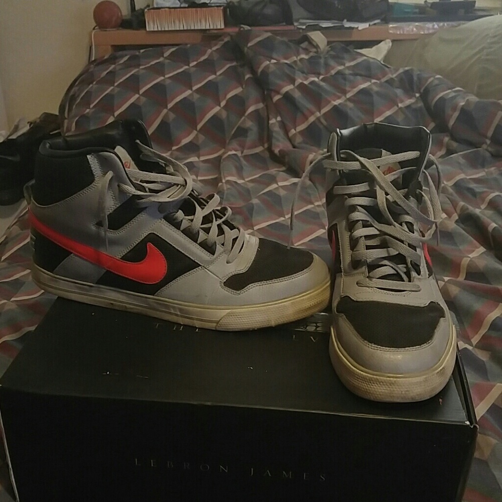 Nike Delta Force High AC