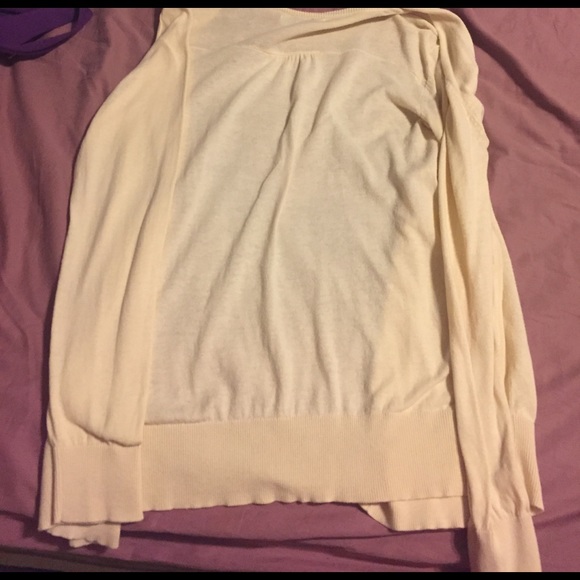 Light weight off white cardigan - Picture 3 of 3