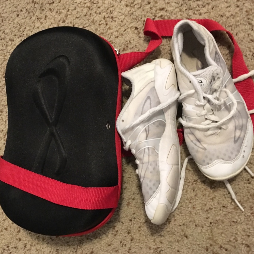 Nfinity Cheer Shoes