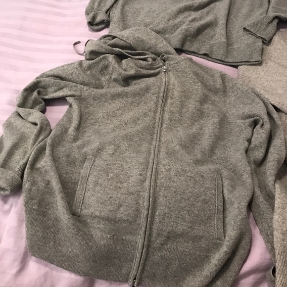 Jcrew sweaters - Picture 4 of 7