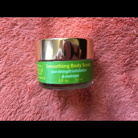 3/15$ CLINIQUE cosmetic bag with products. - Picture 4 of 4