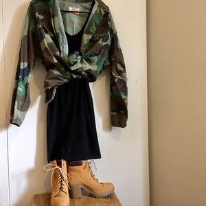 Camo/Army jacket.  men's size S ( M/L for women )