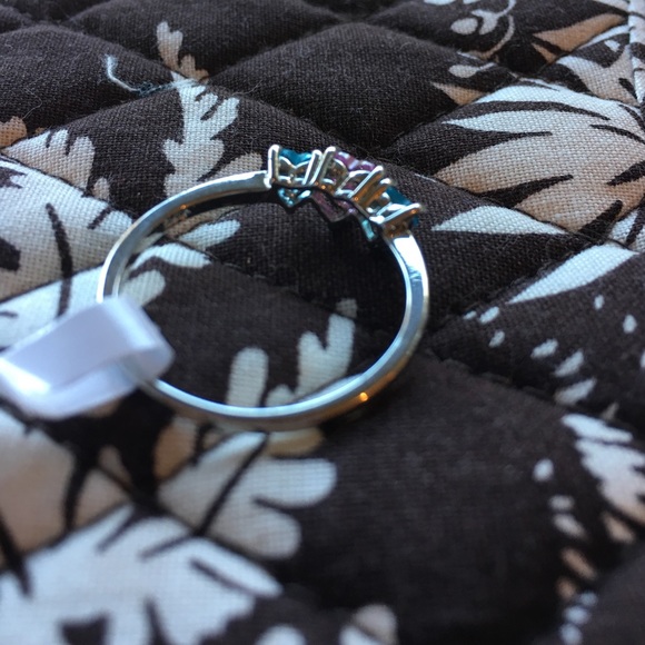 Three Heart Ring π - Picture 8 of 8