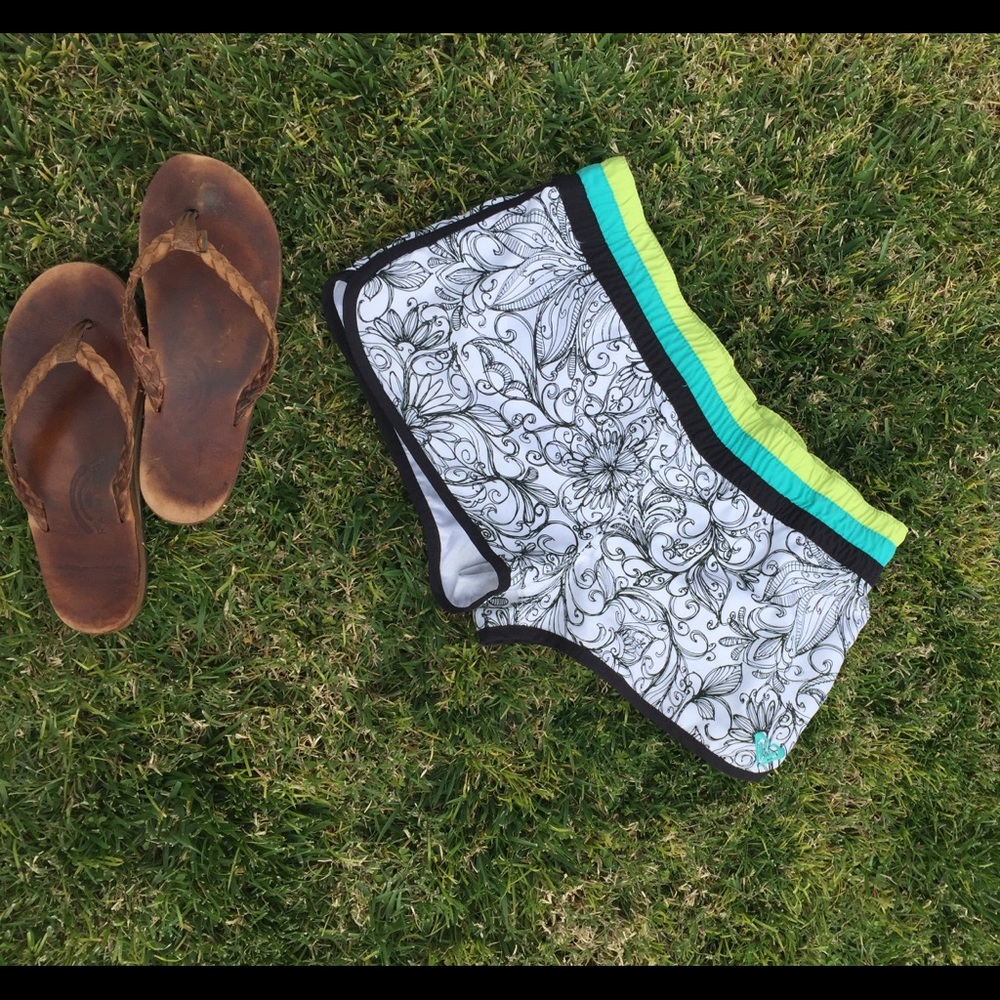 ✨Roxy board shorts