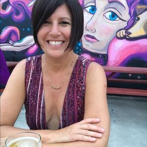 Meet your Posher, Julie