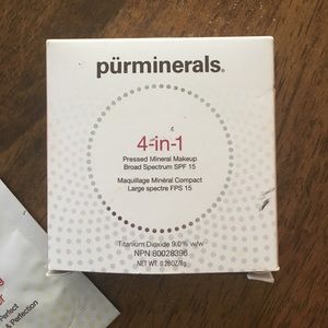 Pur minerals 4 in 1 mineral makeup (golden medium)